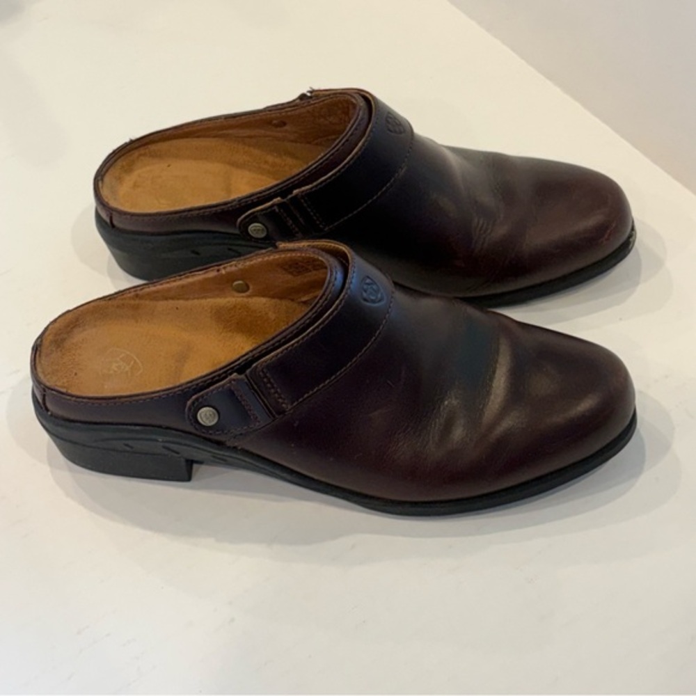 Ariat Women’s Brown Leather Mules Size 9.5
